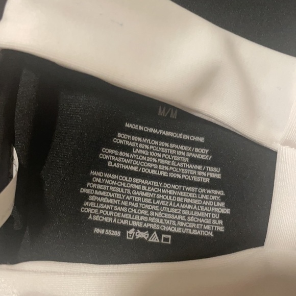 Black and white Bikini top - Picture 4 of 6